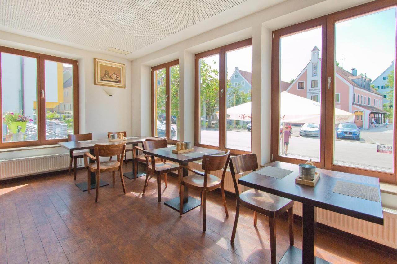 Gasthof Postbraeu Siegenburg Экстерьер фото
