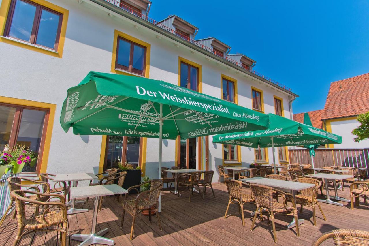 Gasthof Postbraeu Siegenburg Экстерьер фото