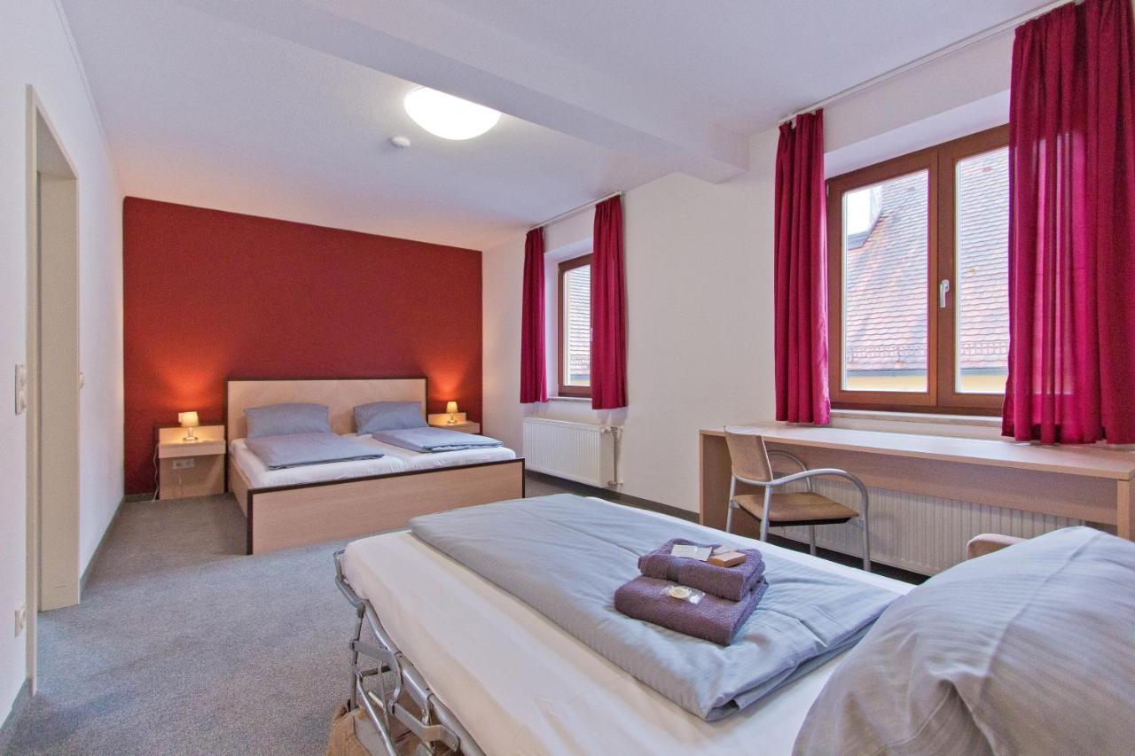 Gasthof Postbraeu Siegenburg Экстерьер фото