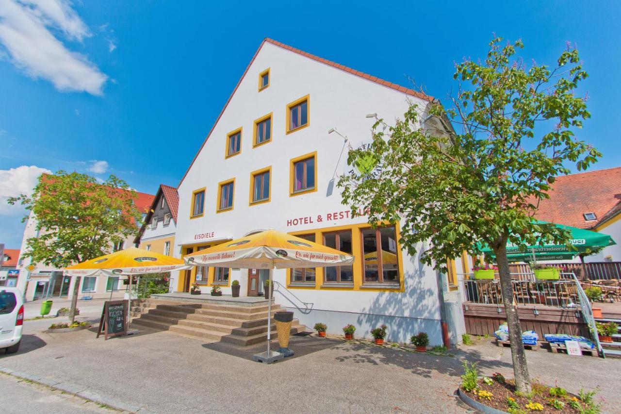 Gasthof Postbraeu Siegenburg Экстерьер фото